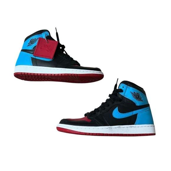 NWOB NIKE Wmns Air Jordan 1 High OG 'NC to Chi' Sz 8.5 - Picture 3 of 10